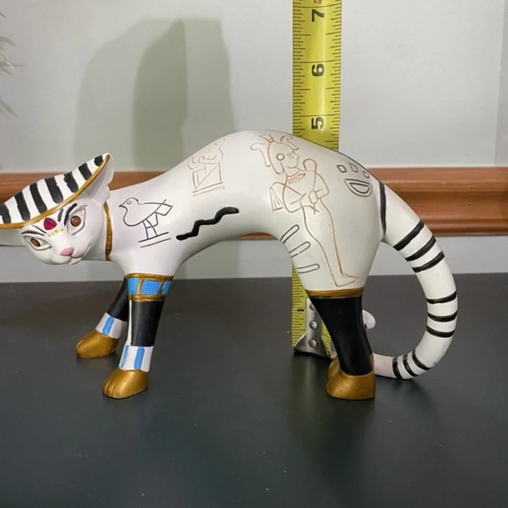 Egyptian Cat Figurine  Stone Vintage 9